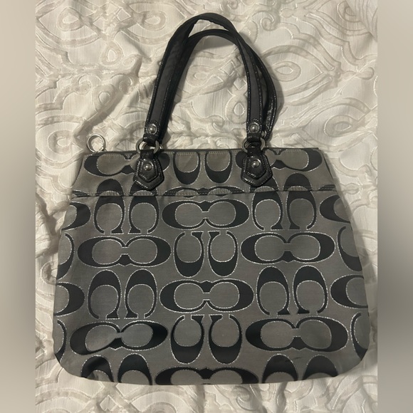 Coach Handbag - Picture 2 of 4